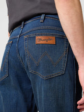 Męskie Spodnie Jeansowe Wrangler Texas Stretch Vintage Tint W12183947 112126063